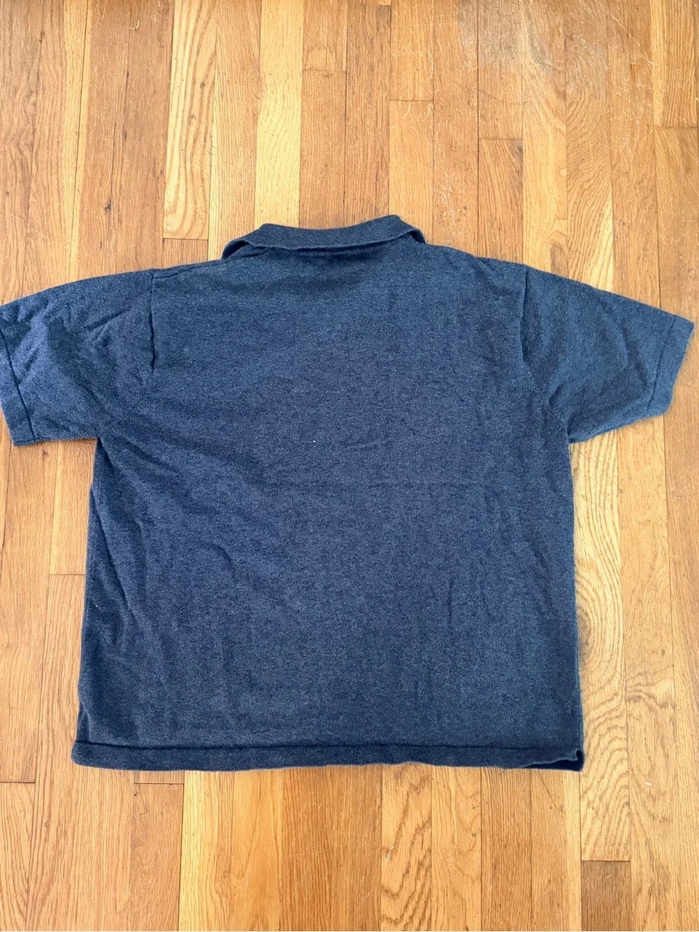 GAP boy’s Short Sleeve Polo in Charcoal